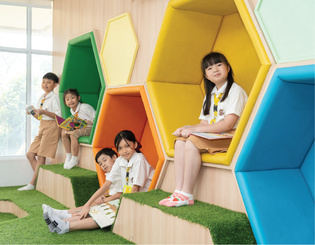 Surabaya Grammar School Students